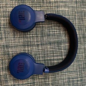 JBL E-Series Headphones | New | Shipped with charger |